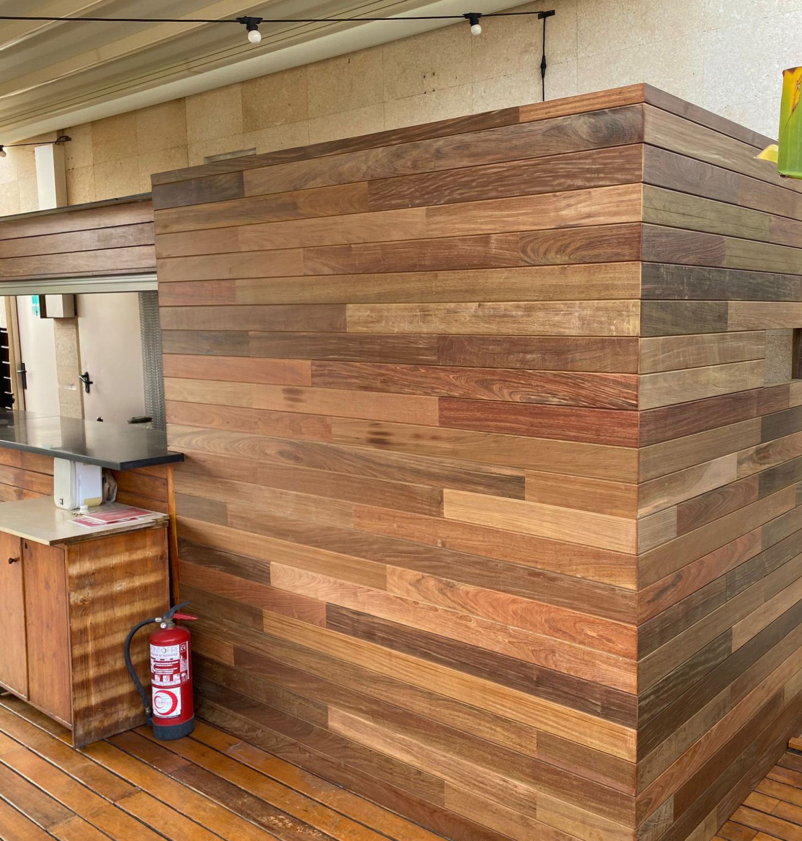 tarima madera natural exterior